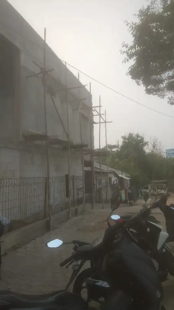 Tukang  bangunan siap membantu penyeleseyan bangunan anda