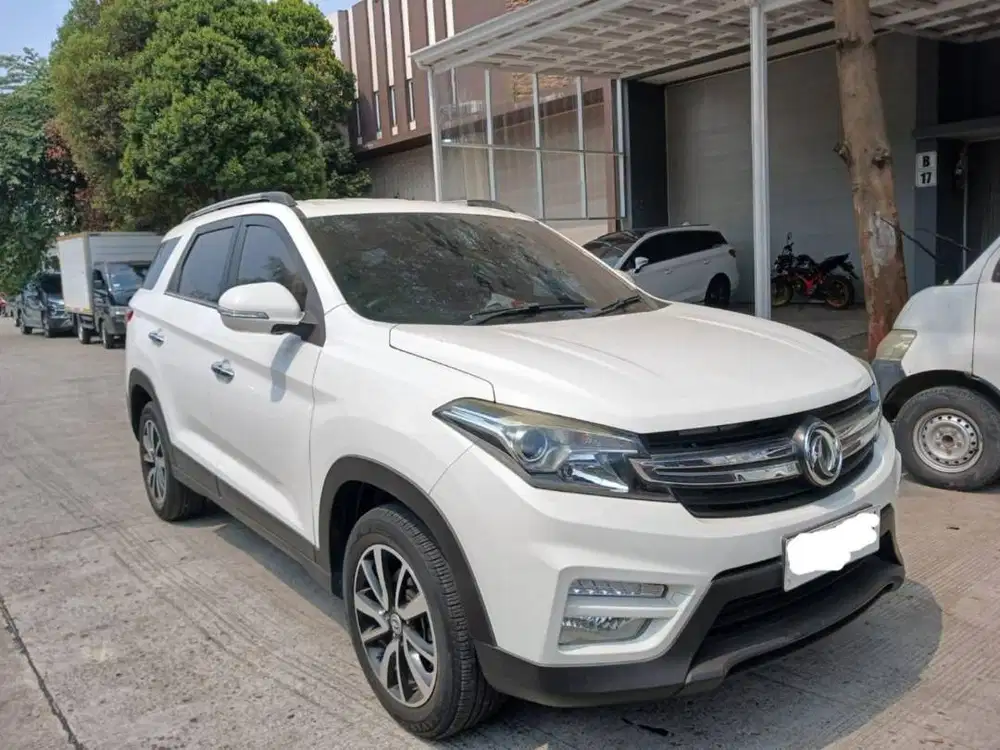 DFSK Glory 560 2022 | SUV Keluarga Nyaman, Harga Menarik!