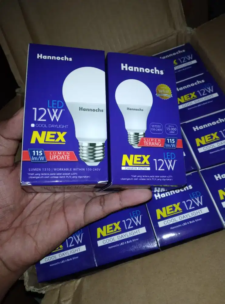 lampu led hannochs 12 watt 50 pcs 900rb jamin baru dan ori siap antar