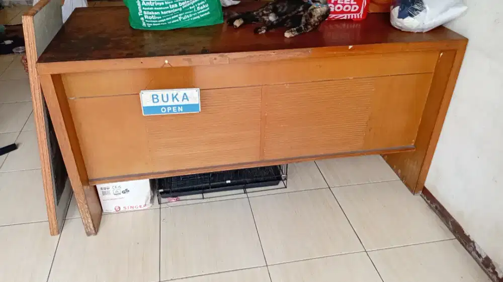 di jual meja kayu/meja guru