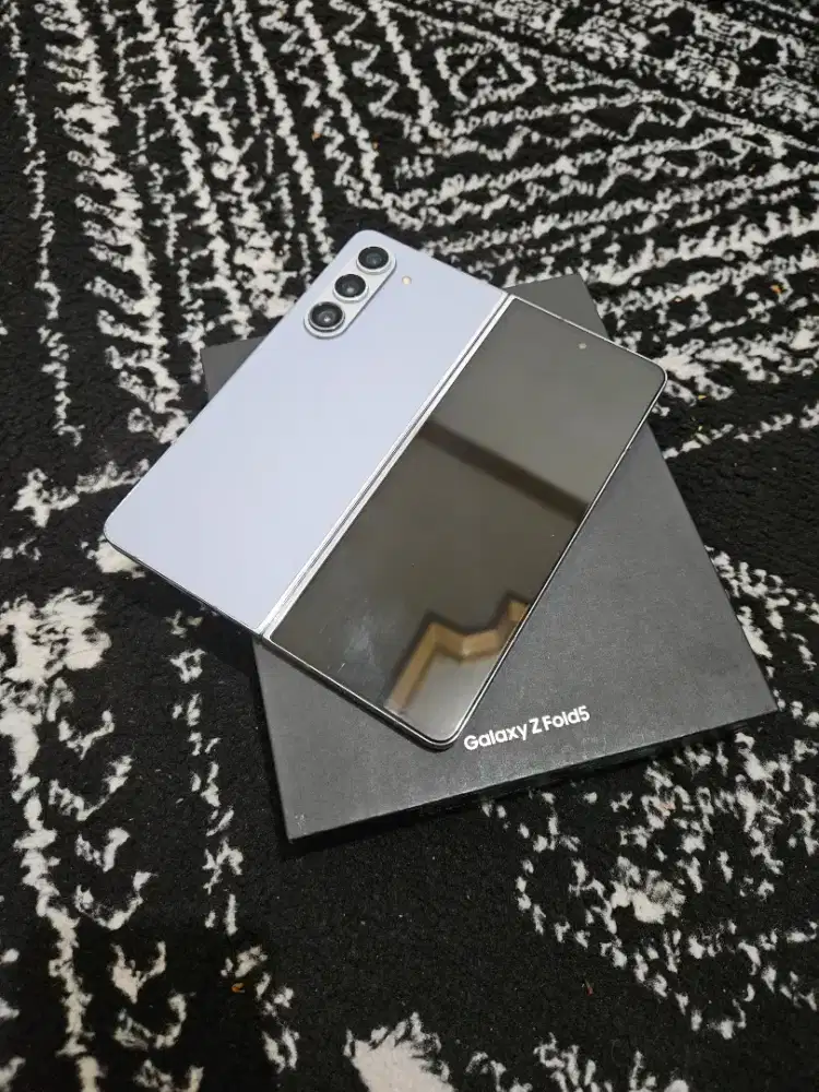 Samsung Z Fold 5 12/512GB Resmi Sein Blue Lengkap
