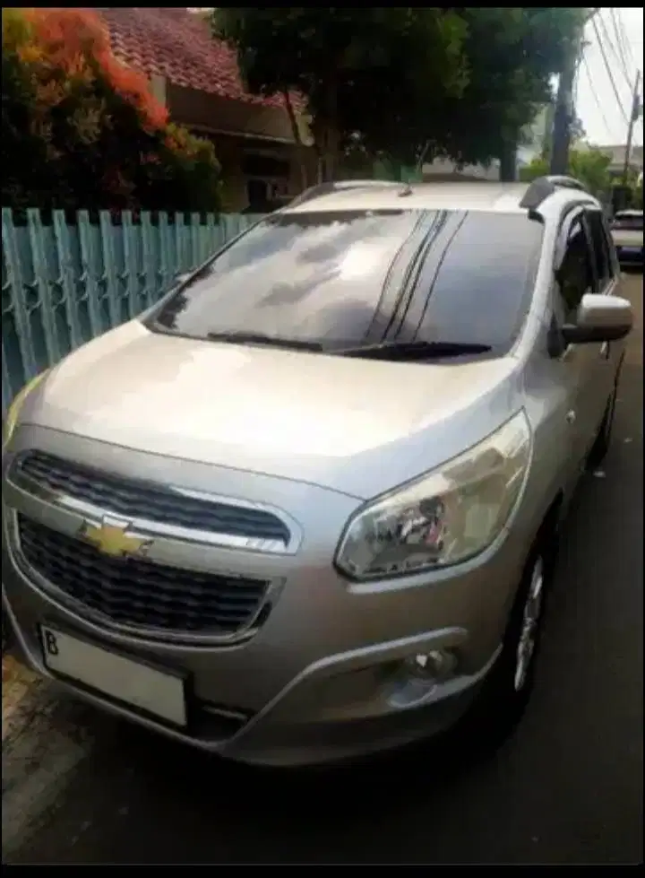 Chevrolet Spin LTZ 1.5 AT  2014 Silver