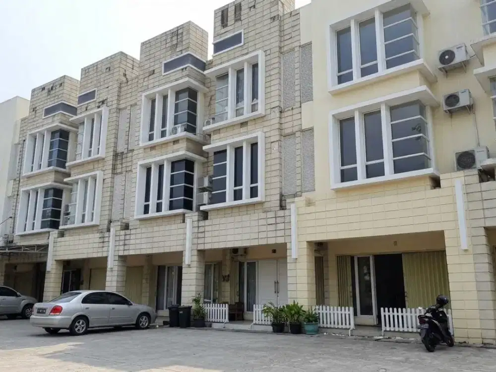 Ruko Asera Gandeng di Harapan Indah Bekasi