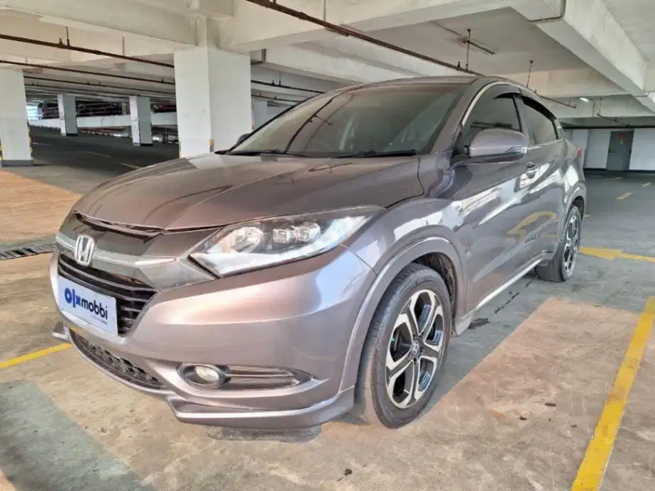 Honda HRV 1.8 Prestige Bensin-AT 2015 Abu