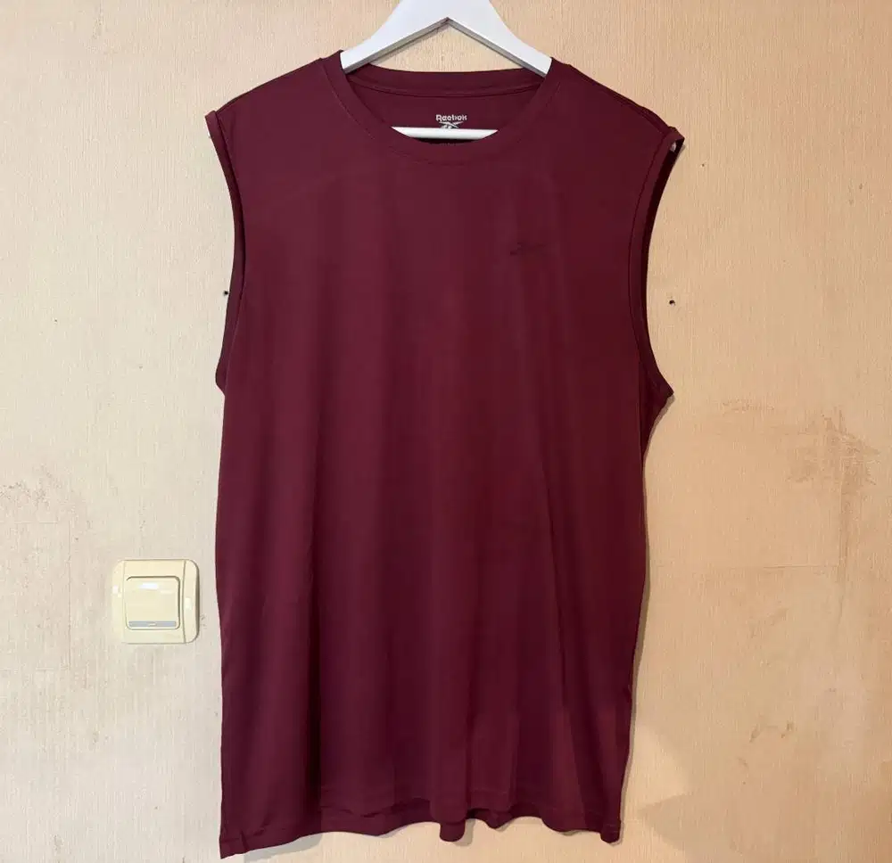 Baju Gym/ Running Pria, Reebok Original, Merah, XL