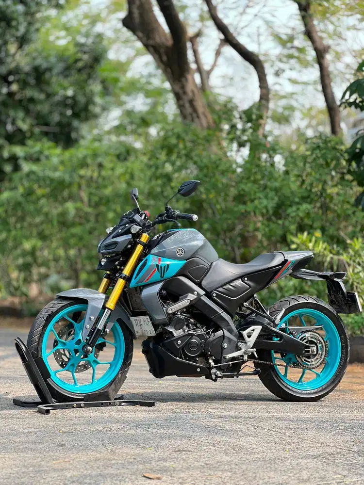 YAMAHA MT15 2022 GREY KM RENDAH PAJAK PANJANG SIAP HARIAN