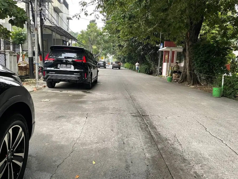 Turun Harga Rumah Hoek Kopyor Raya Cocok untuk Kebutuhan Komersial