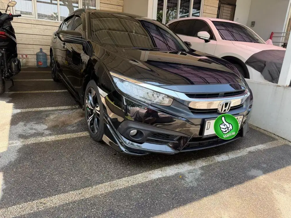 Honda Civic Turbo istimewah