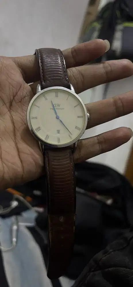 Jam dw peninggalan