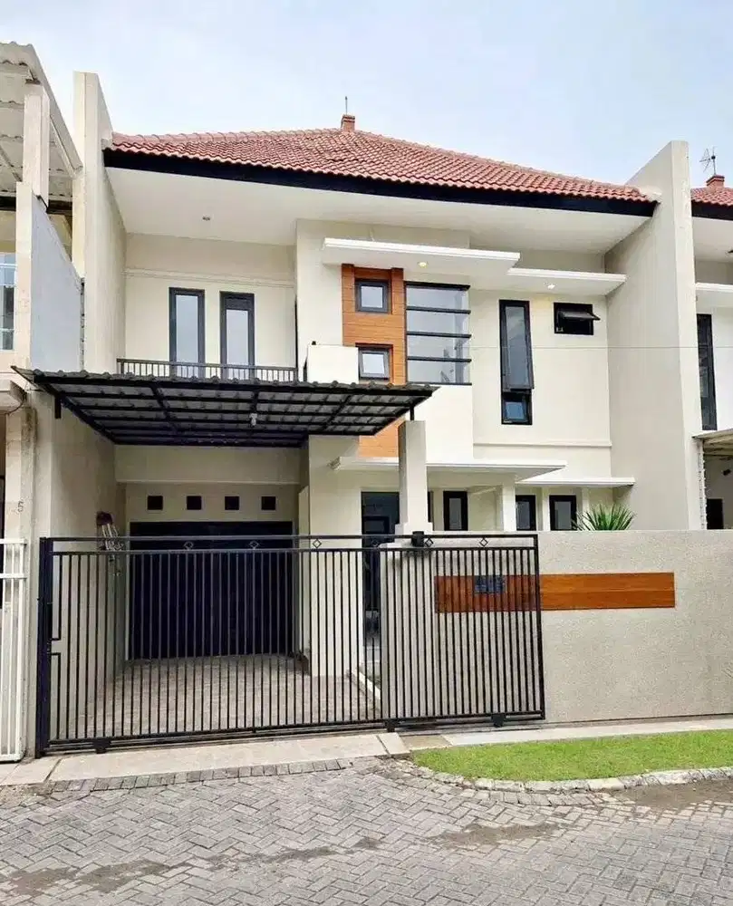 MURAH Rmh 2lt di Perum.Wiyung