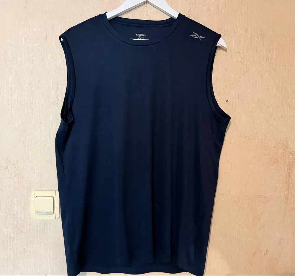 Baju Gym/ Running Pria Nike Rebook Original, Navy, L