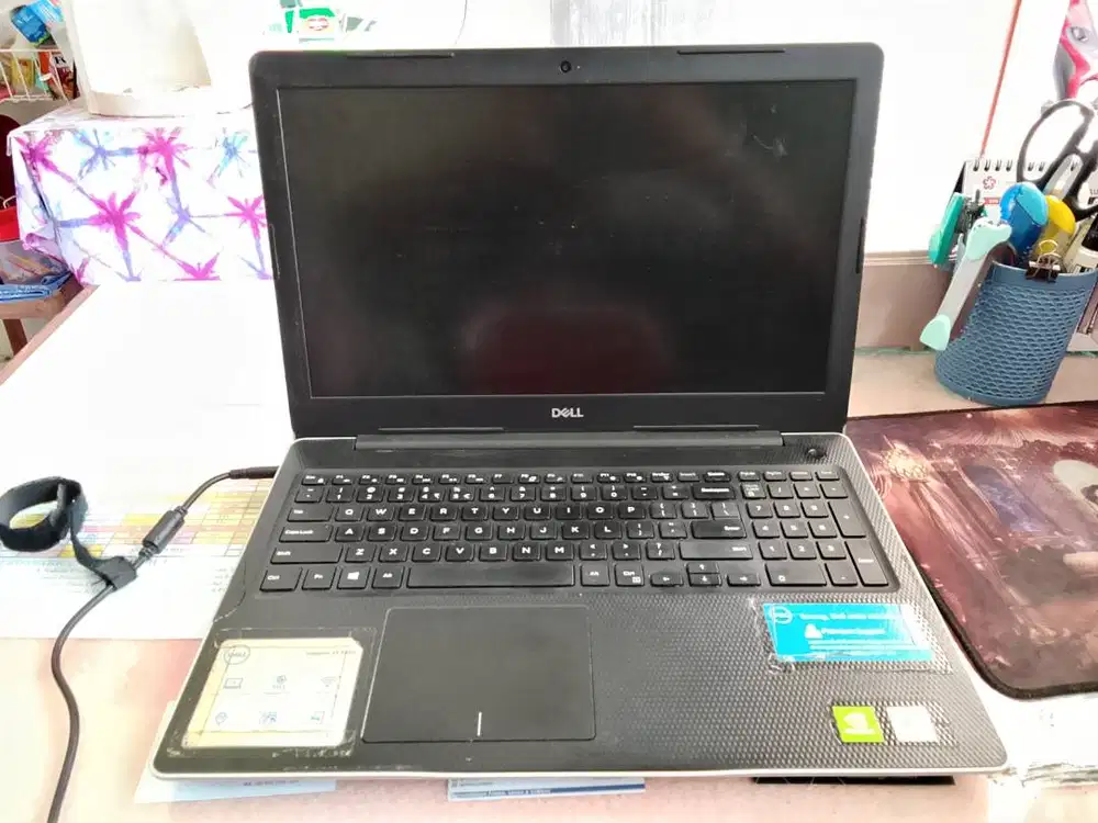 Laptop Dell Inspiron 3593