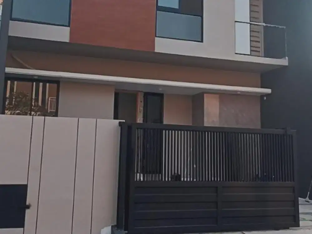 Rumah Pakuwon City Surabaya