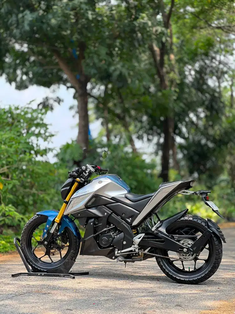 YAMAHA XABRE 150 2017 SILVER KM RENDAH PAJAK PANJANG SIAP GASS