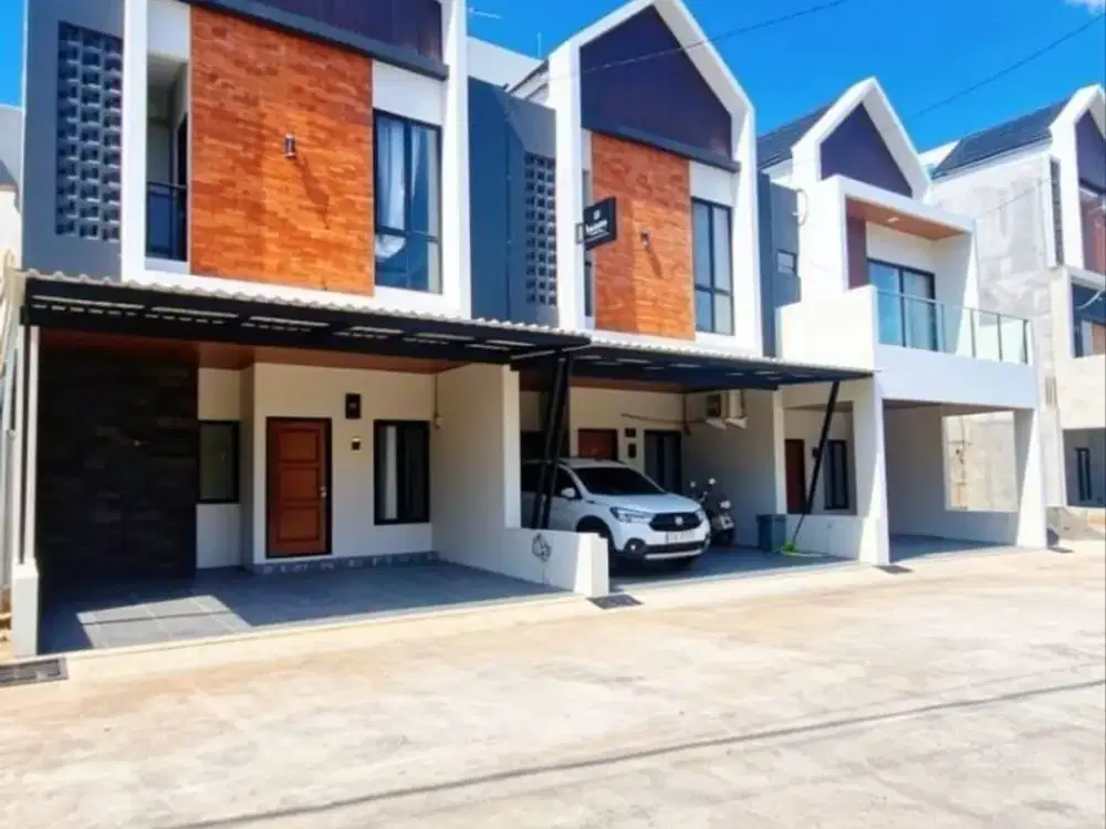 Rumah Baru dijual 2,5 Lantai, Ciracas, Jakarta Timur dekat LRT Harjamukti