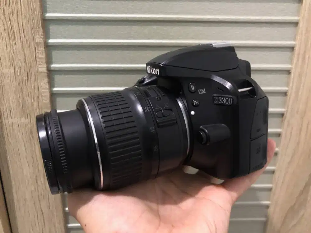 Nikon D3300 Lensa 18-55mm ED sc 7rb
