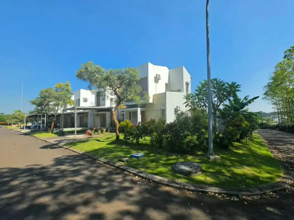 Dijual Rumah 2 Lantai Taman Luas di BSB Semarang posisi Hook
