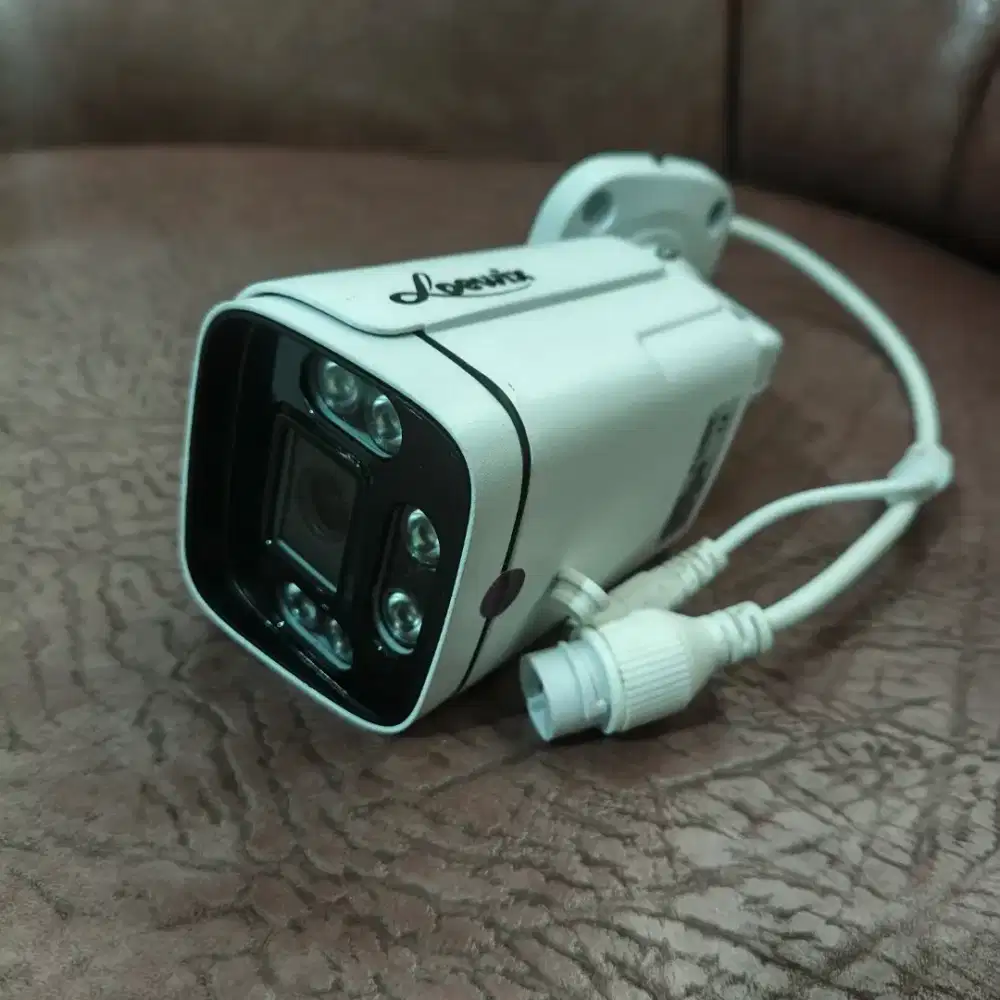 CCTV Loewix IP Camera LX-5T202SM