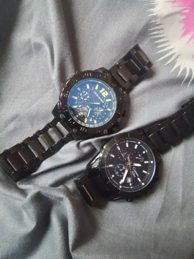 Jual 2 unit Jam tangan