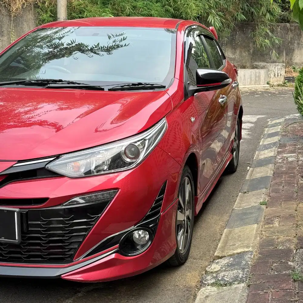 DIJUAL Toyota Yaris S TRD matic Full Original Tahun 2019