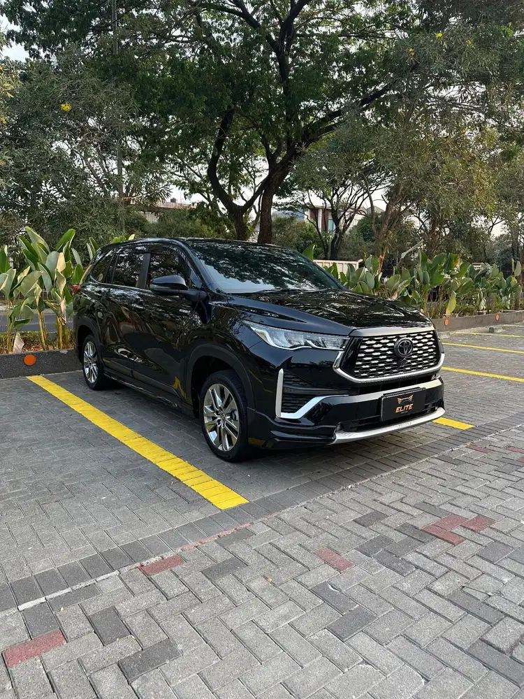 Toyota Zenix Q Hybrid Modellista RSE 2024