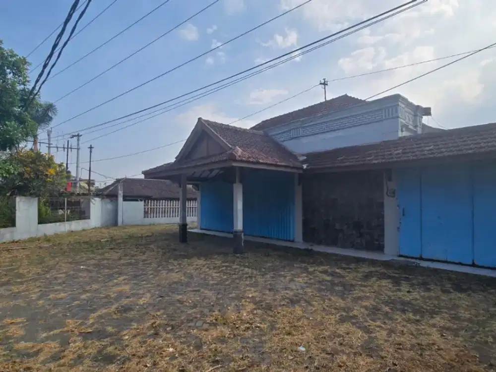 Rumah Hitung Tanah Strategis di Jalan Pandanaran Boyolali