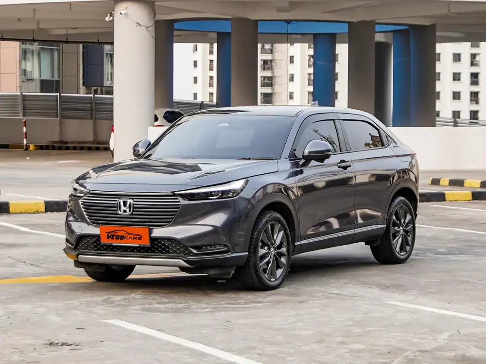 [LOW KM17rb] HONDA HRV SE SENSING AT 2023 / 2024 ABU METALIK