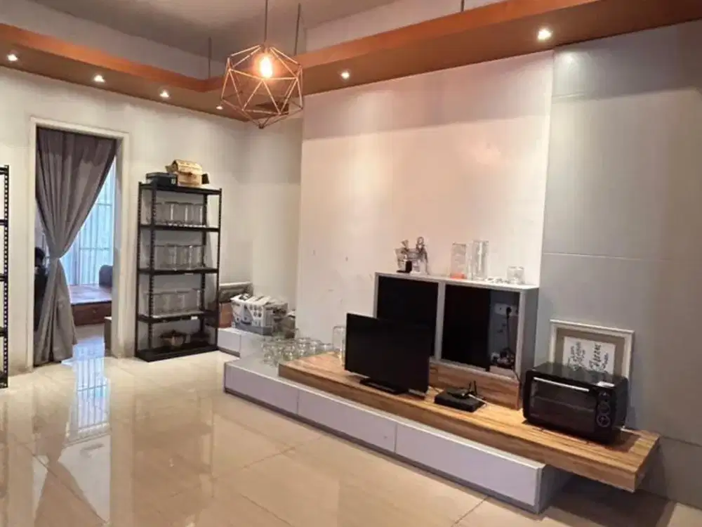 Rumah Mewah Ada Pool 2 Lantai di Jatisempurna Bekasi Siap Huni