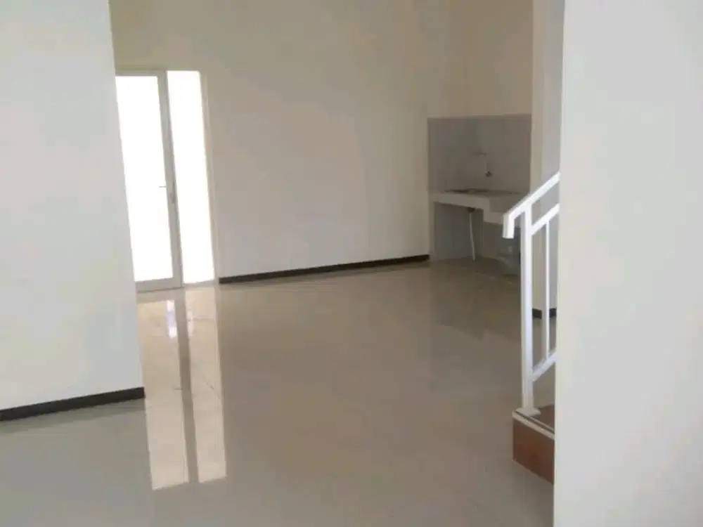 RON.A2043 RUMAH MULYOSARI BARU SURABAYA LOKASI NYAMAN UNTUK KELUARGA, MURAH