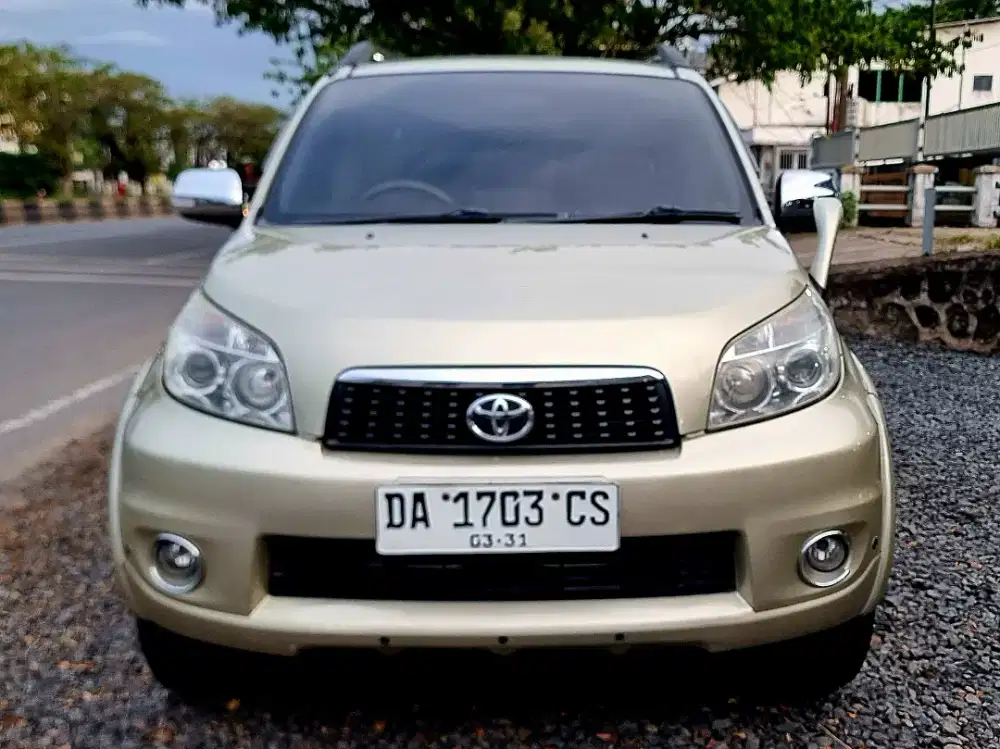 Toyota Rush S Manual 2011 Orisinil terawat.Cash/Kredit