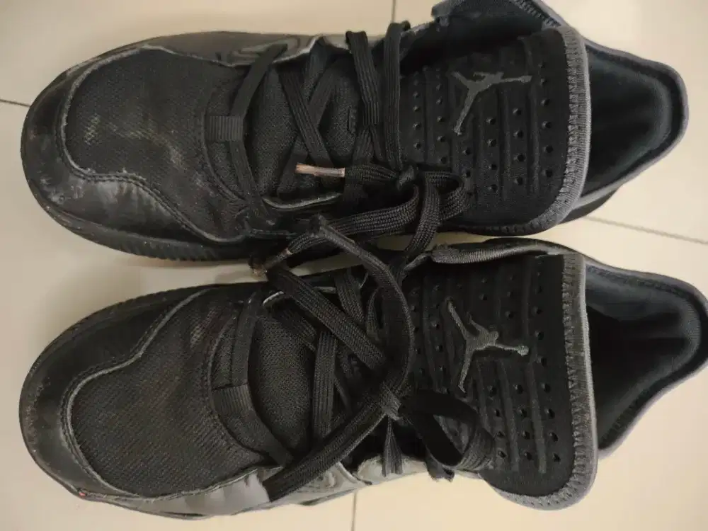 Sepatu ori Jordan Stay Loyal 2 uk 43 Kondisi bagus