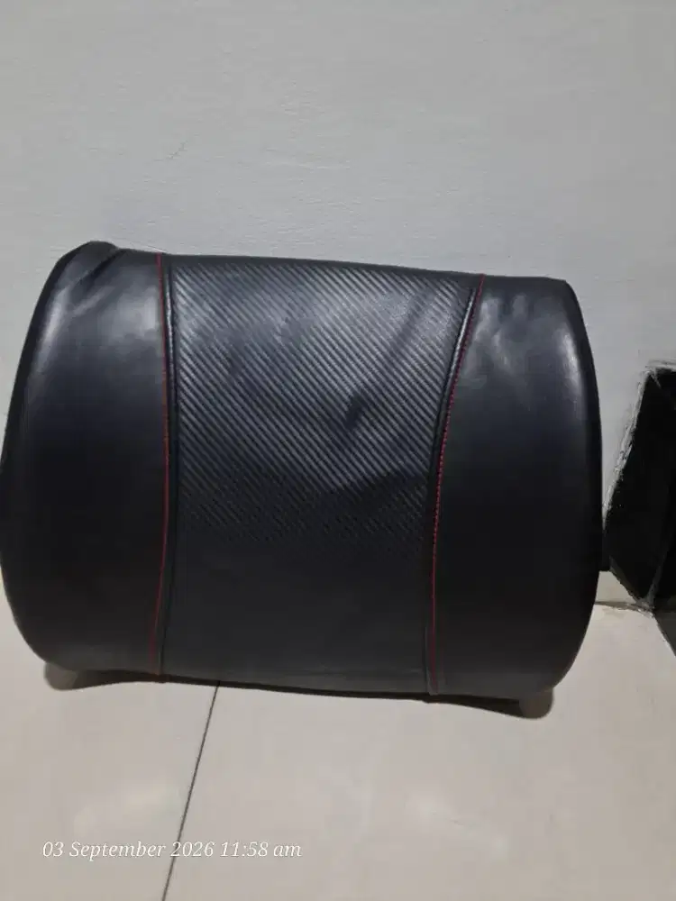 Bantal  punggung mobil