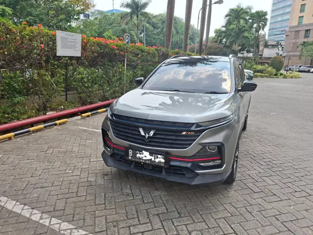 Wuling Almaz Rs pro. 2021.pakai 2022.  Tgn 1 dari baru. 7 seaters.