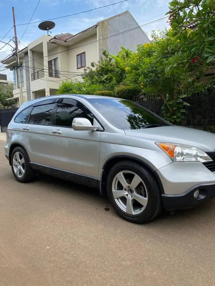 SANGAT ISTIMEWA LOW KILOMETER CR-V Gen 3 2.0