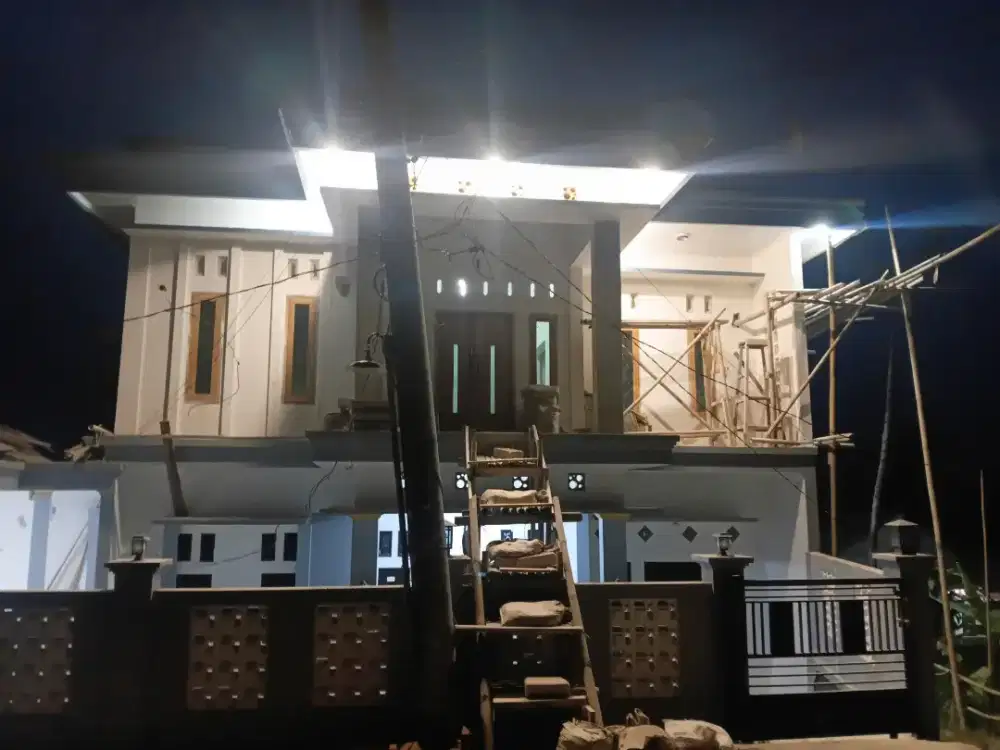Jasa tukang bangunan harian maupun borongan
