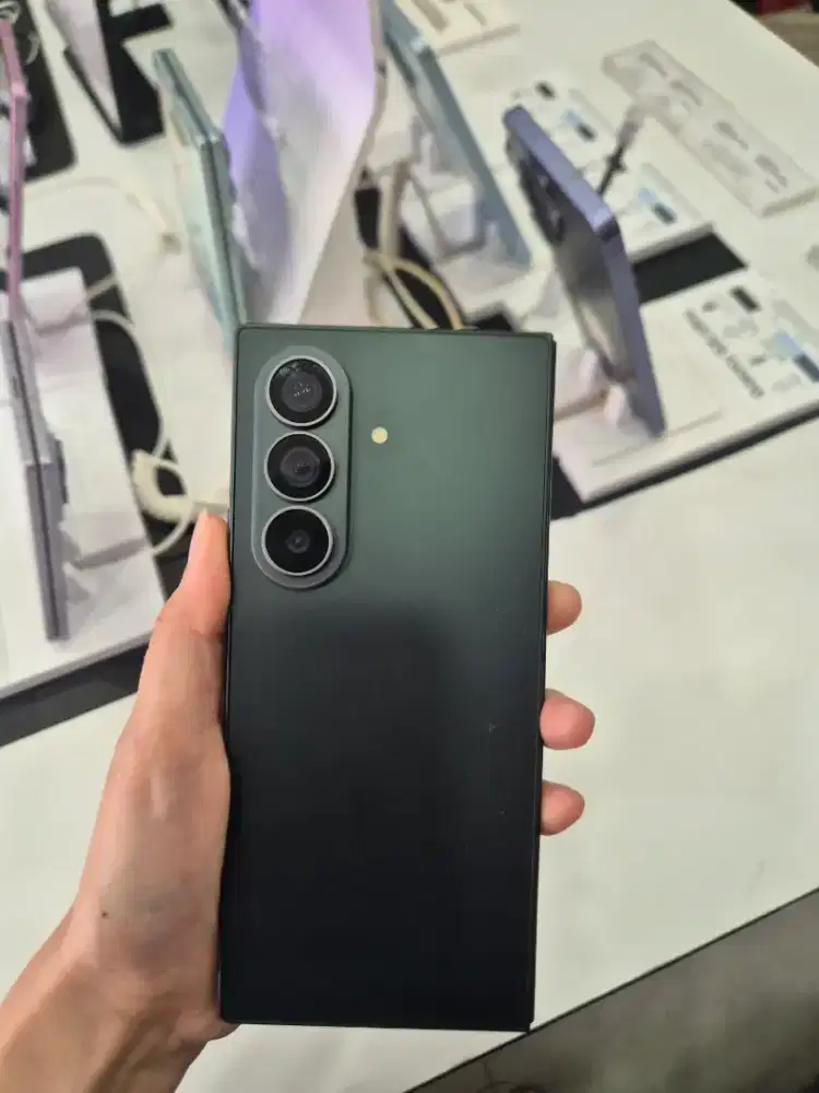 Samsung galaxy Zfold 8 ultra ram 12/256 garansi sein