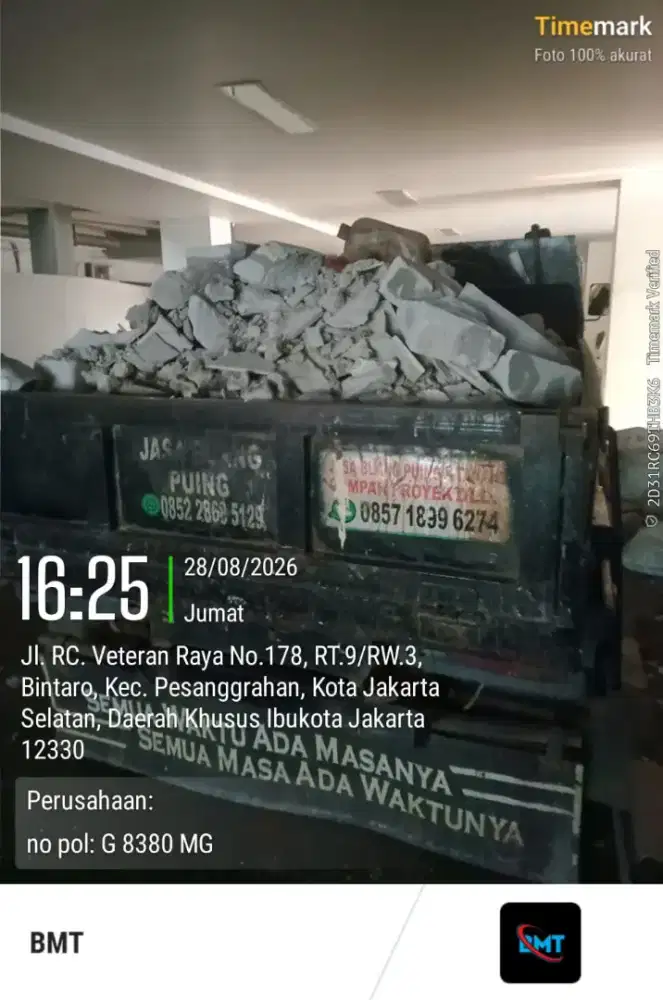 Jasa buang puing dan angkutan sampah