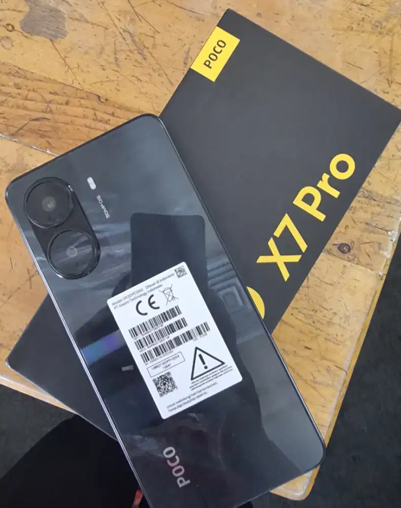 Jual poco x7 pro ram 12+6/512 fullset