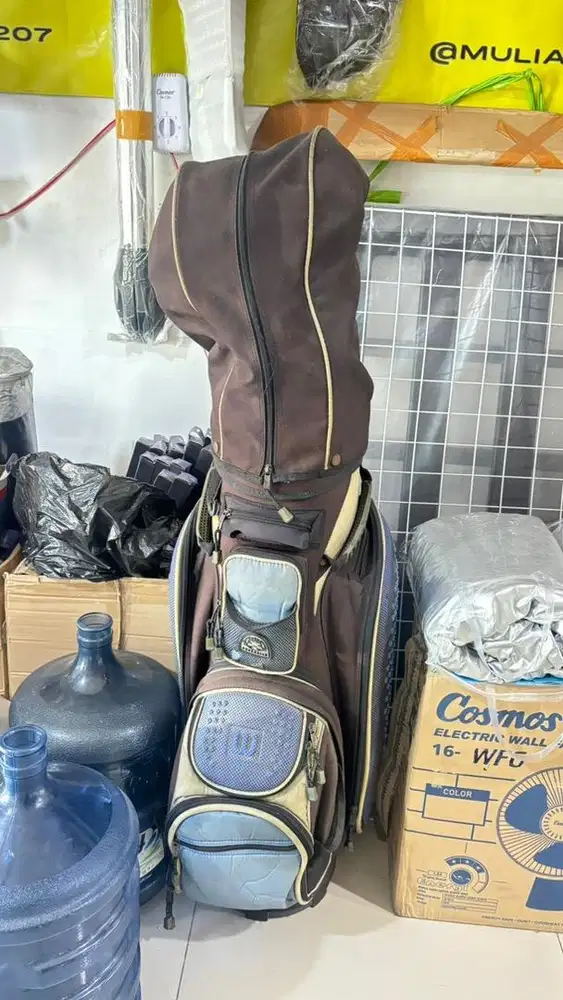 Dijual Tongkat Golf Bekas – Kondisi Masih Bagus