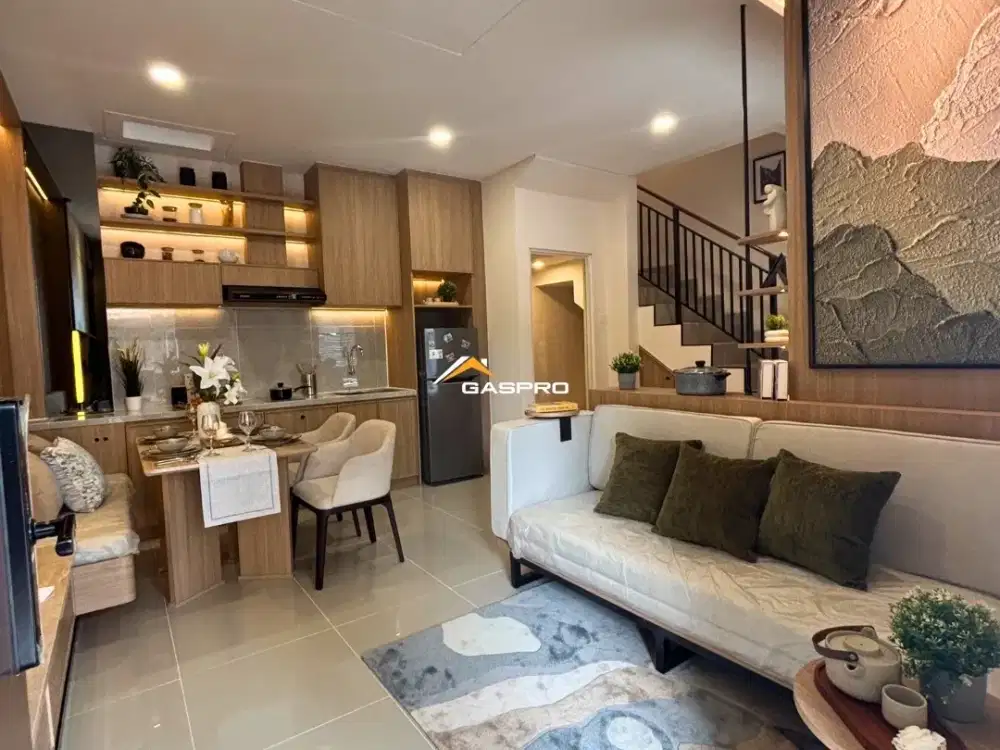 Rumah 3 lantai di Gading Serpong lokasi strategis
