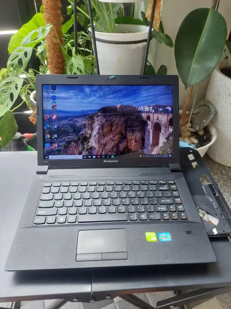 Jual laptop lenovo b490 14inch core i5 nvidia ram 8/256gb