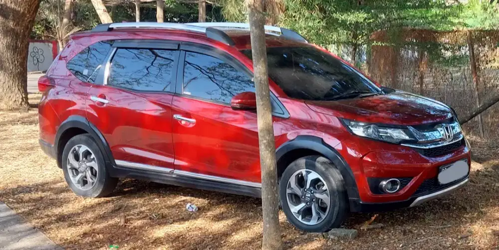 Honda BRV E 1.5 Automatic Istimewa