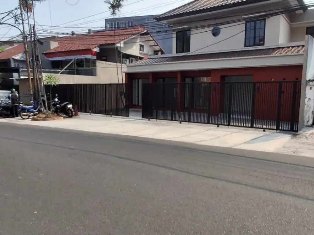 Dijual Rumah Siap Huni Lokasi Sangat Strategis Di Jl. Sambas, Kebayoran Baru, Jakarta Selatan