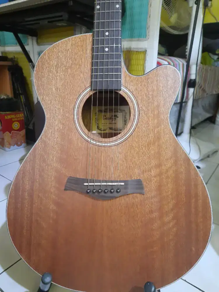 Gitar akustik cowboy ori elektrik like newwwww