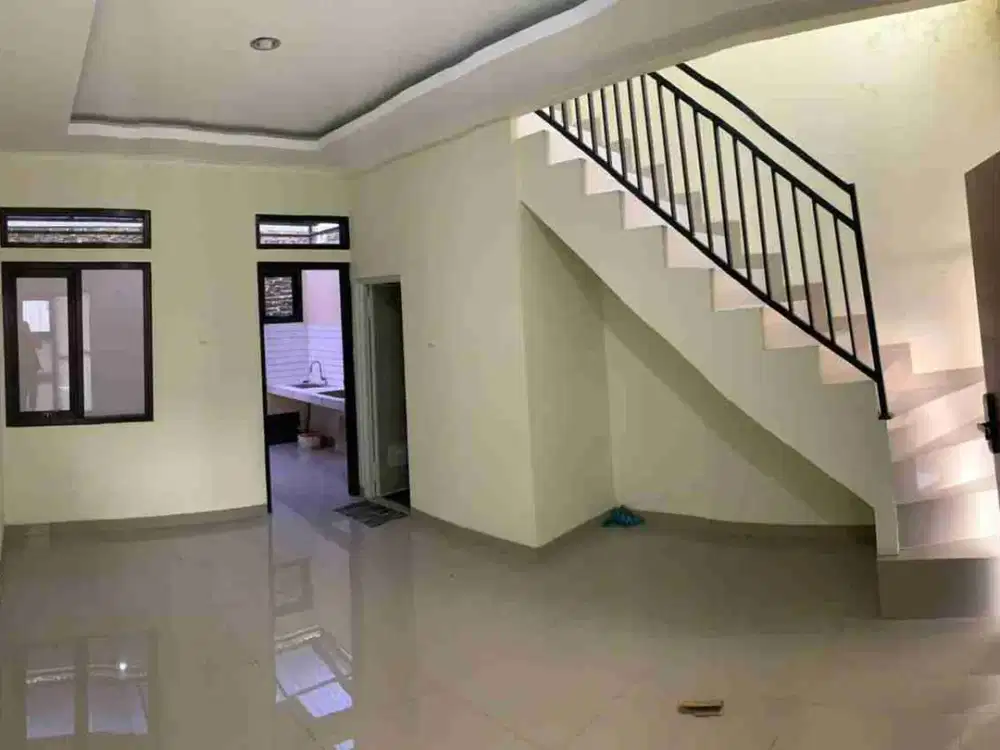 rumah 2 lantai minimalis dekat kampus UIN harga 660jt di Panyileukan residen Bandung