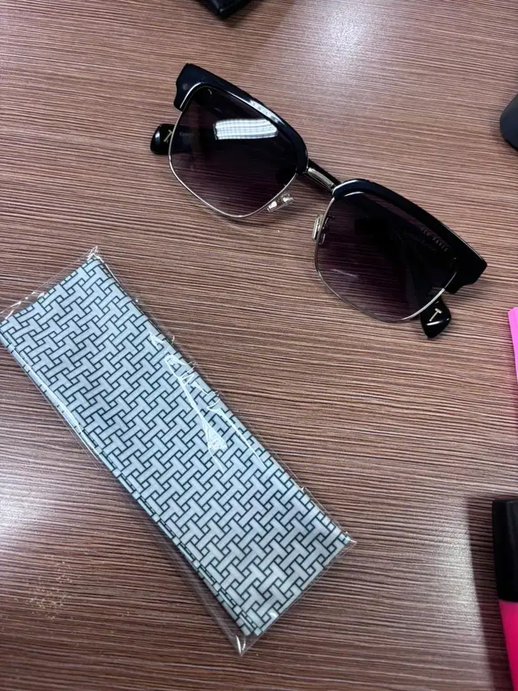 kacamata ted baker