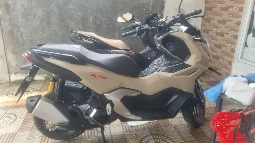 Honda ADV 160 ABS 2026 (baru 2 minggu ) ,  500km  on goin