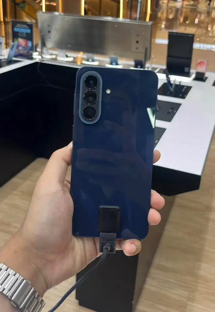Samsung A57 5g bisa tukar tambah