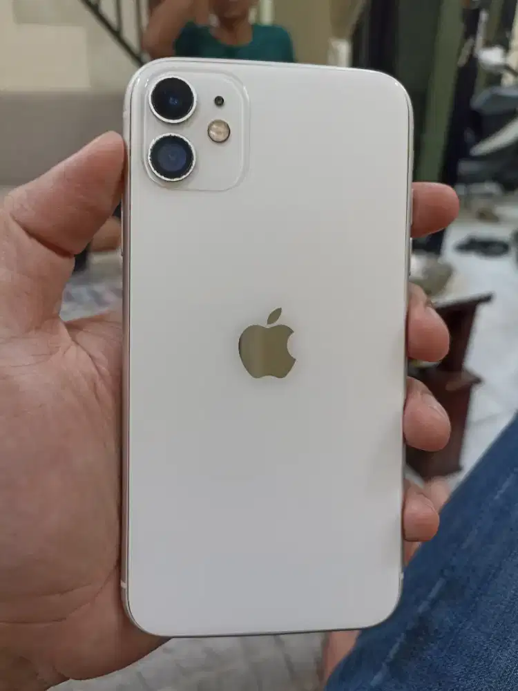 iPhone 11 128 gb fullset bekas ganti lcd batre service all op