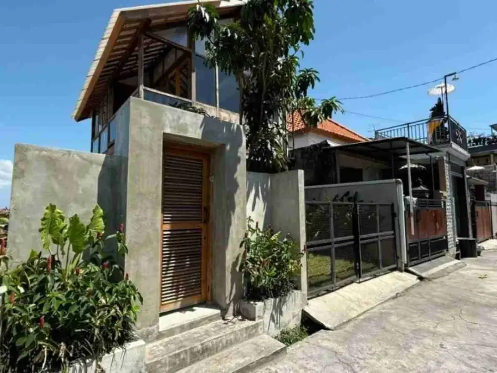 Rumah Tropis Industrial di Batubulan Gianyar